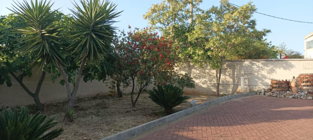 Villa Castelli B&B Casa Nisi מראה חיצוני תמונה